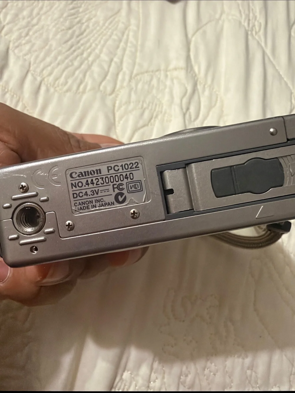 Canon Power Shot S200